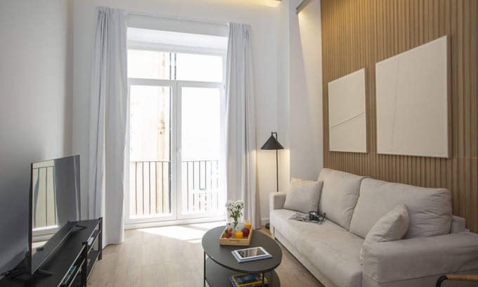Valencia City Centre Apartment | Singular Stays Mercado Central IX
