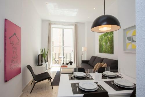 Valencia City Centre Apartment | SingularStays Mercado Central