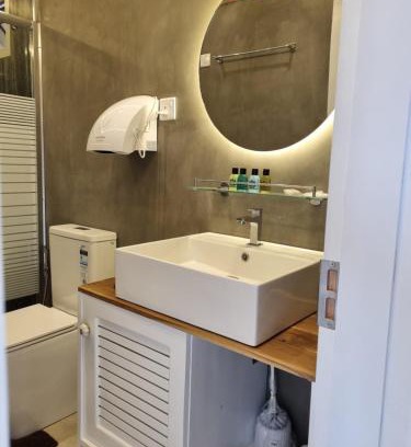 Udapalatha Hotel | Sisila rest