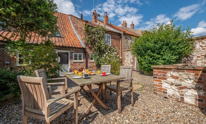Burnham Market Cottage | Skeet Cottage, Burnham Market, Norfolk