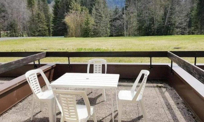 Les Contamines-Montjoie Apartment | SKI AUX Pieds et Pieds Dans L'eau