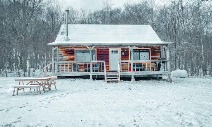 Margaretville House | Ski Cabin-Scenic Views-5.5 Private Acres-Fast Wifi