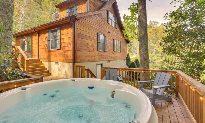 Boone Cabin | Ski, Fish & Hike: Outdoorsy Retreat in Vilas!