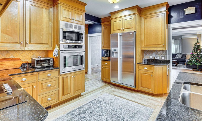 Rutland Cottage | Ski, Hike & Fish: Modern Rutland Home