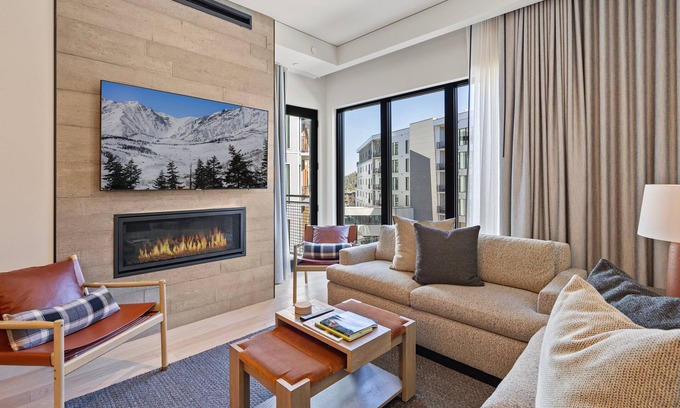 Park City Condo | Ski-in/out exclusive high end luxury at Park City Mountain restaurants spa bar rooftop pool