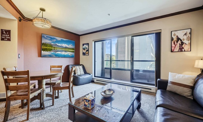Peak 9 Apartment | Ski-In/Out Studio | Balcony Views | Dog Friendly
