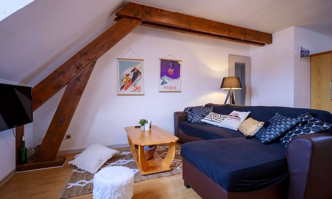Pla d'Adet Apartment | Ski-In/Ski-Out Apartment for 6 with Mountain Views, Near Ski School