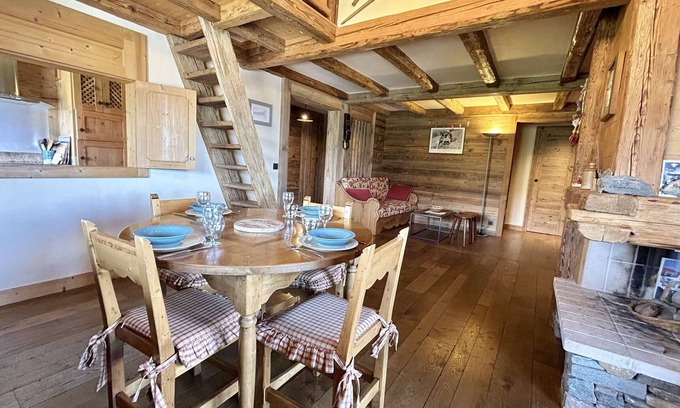 Megeve Apartment | Ski-In/Ski-Out Apartment, 3 Rooms + Cabin, 6 Guests, Terrace, Parking - Megève
