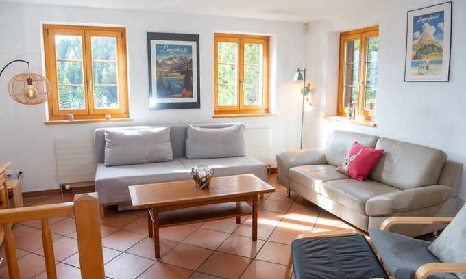 Vaz-Obervaz Ski Chalet | Ski-in & Ski-out Alpine Hut-Maizäss Acla Pala Lenzerheide