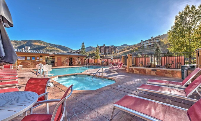 Park City Apartment | Ski-In/Ski-Out Park City Studio w/Pool Access!