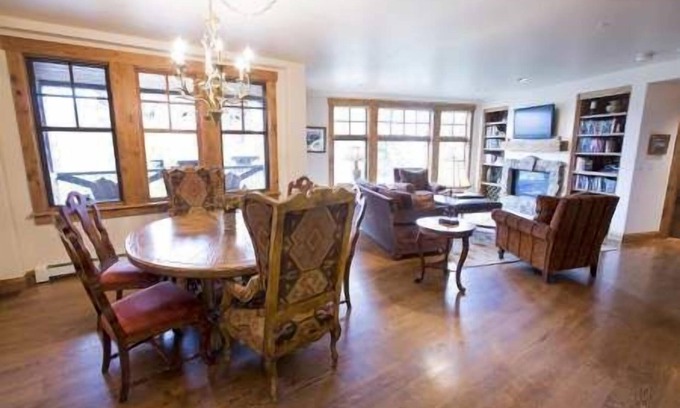 Crested Butte Condo | Ski In/Ski Out "WestWall Lodge" Luxury Mountain Accommodation A104