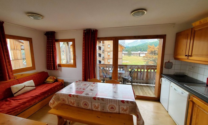 Le Devoluy Apartment | Ski in winter, hike in summer in Superdevoluy for 4/6 people