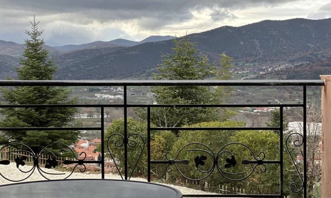 Kalavrita House | Ski Suites - luxury maisonette