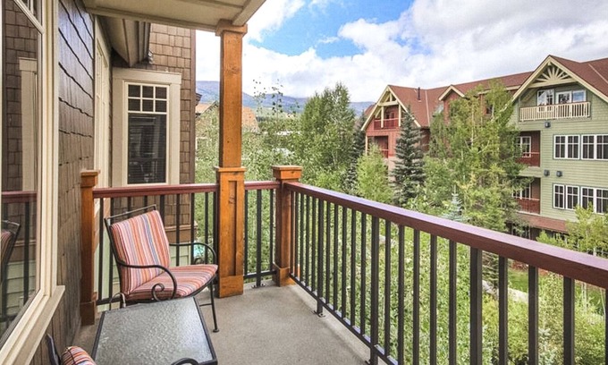 Historic District Condo | Skiers and outdoor lovers PARADISE, in the heart of Breckenridge~5 Mins to lift!