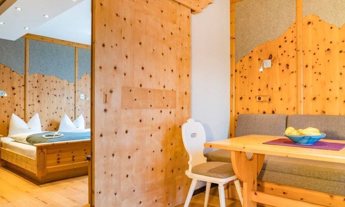 Kruen Apartment | "Skihaserl" apartment/1 bedroom/shower, toilet - holiday happiness, holiday apartments