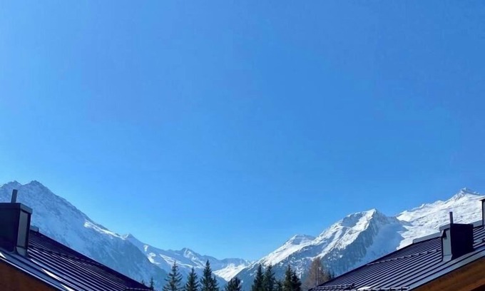 Hochkrimml Ski Chalet | Skiing fun in Hochkrimml/ZillertalArena & Krimml Waterfalls