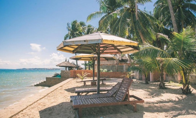 East Ham Tien Beach Bed & Breakfast | Sky Home