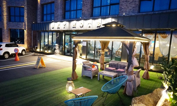 Hallim Hotel | Sky Hotel