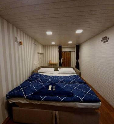 Pali Hill Apartment | SKY - Studio apartment at Pali