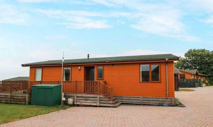 Mullacott Cabin | SKYLARKS, family friendly in Mullacott, Ilfracombe