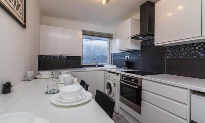 Nottingham Apartment | Sleek and Modern 2Bed Apartment