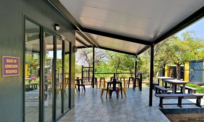 Musina Hotel | SleepOver Beitbridge