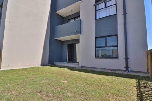 Bloubergstrand Apartment | Sleepover Self-Catering