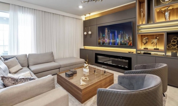 Davenport Resort | Sleeps 28 | Resort | Themed Rooms | Arcade | Heated Pool