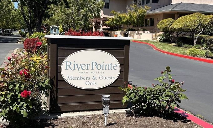 Napa Cottage | Sleeps 4! 1 Queen Size Bed with fold out couch. Unit has fridge, stove/microwave