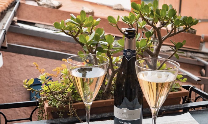 Arcola House | Small house in the traditional village of Cerri