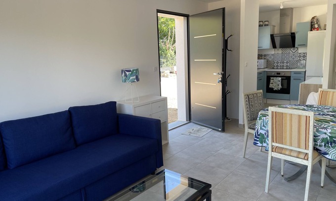 Corneilla-del-Vercol House | Small house - independent annex to a villa