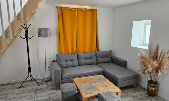 Plonevez-du-Faou Ski Chalet | Small, quiet house in the countryside