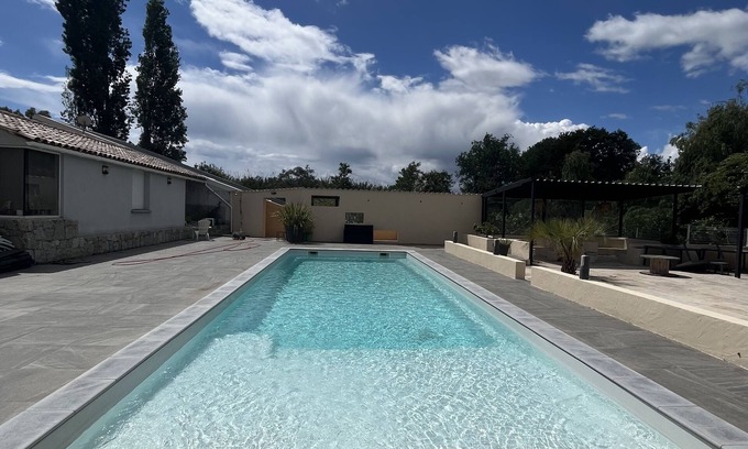 Ghisonaccia House | Small quiet residence near the sea
