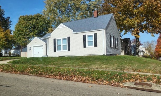 Firestone Park House | Small & Simple Home