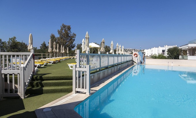 Bodrum City Center Resort | Smart Stay Beach Bodrum - All inclusive