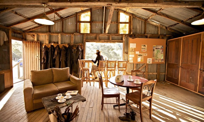 Ingebirah Cabin | Snowy Wilderness