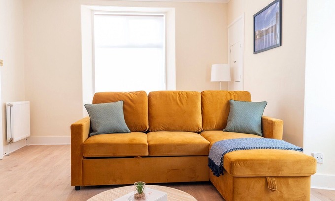Huntly Cottage | Snug Modern Home in Aberdeenshire
