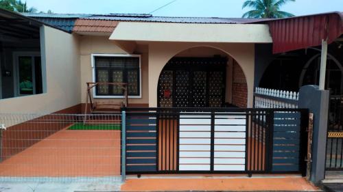Wakaf Bharu House | Sobey Laris Homestay WAKAF BHARU