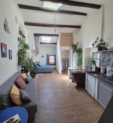 Calcata Historic Town House | Sogno di Pinka