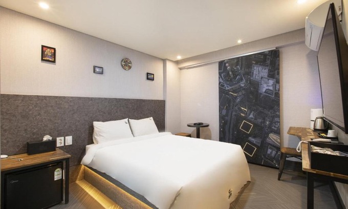 Busanjin Hotel | SoL Hotel