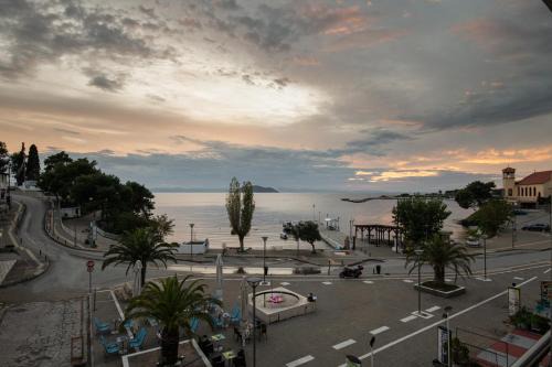 Neos Marmaras Apartment | Sole A Mare
