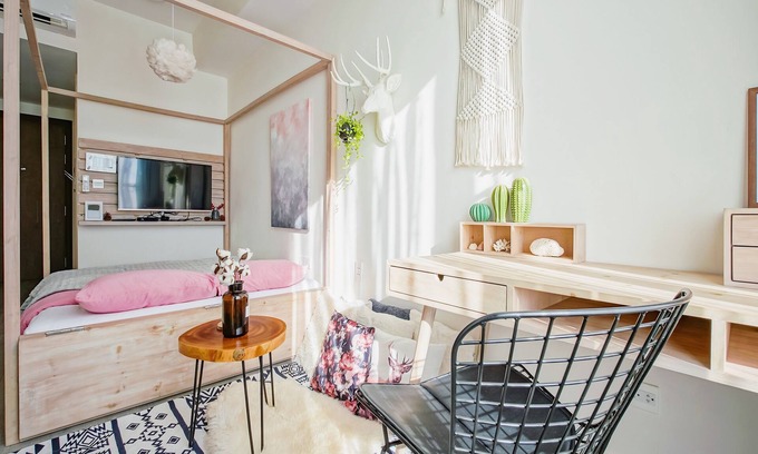 District 4 Apartment | Soleil Saigon ☁ Rooftop Pool Apt In The Center ♫