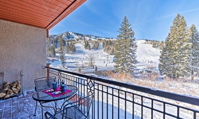 Salt Lake Mountain Resorts Apartment | Solitude Creekside Condo-Closest to Ski Lift!