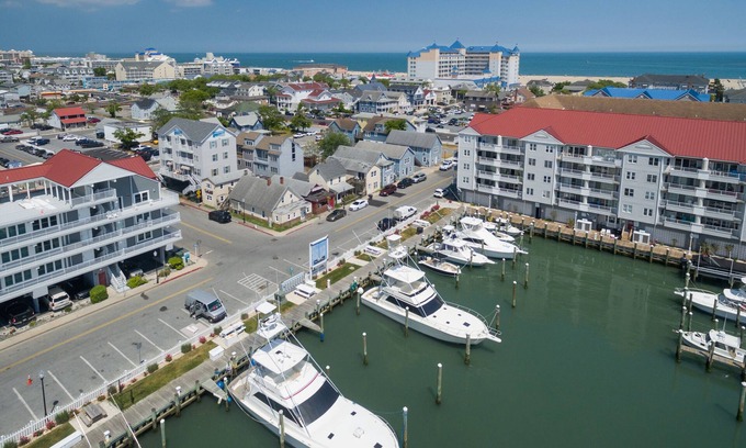 Ocean City Condo | Somerset Harbor 2 Sunset view Near boardwalk & the beach park 2 cars pet friendly