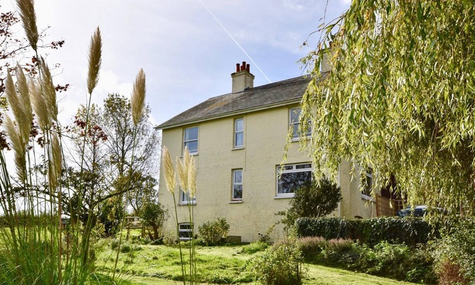 Cowes House | Somerton Farm the perfect family getaway