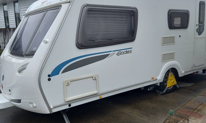 Frankton House | something different