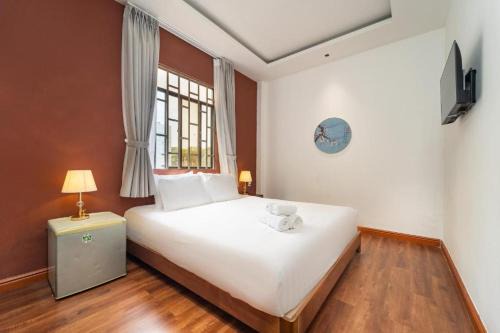 Bui Thi Xuan Hotel | Sonata Luxury Hotel - Ben Thanh Market