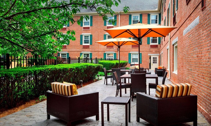 Danvers Hotel | Sonesta Select Boston Danvers