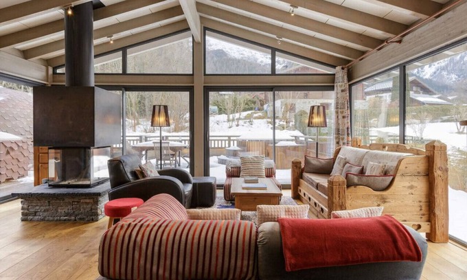 Les Bossons Ski Chalet | Songenaz - Chalet 170m2 Cheminée Jacuzzi Sauna Vues