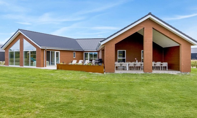 Sønderstrand House | "Sönke" - 4km from the sea by Interhome